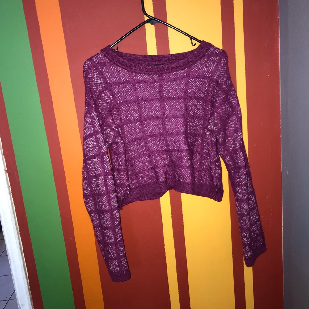 sweatshirt